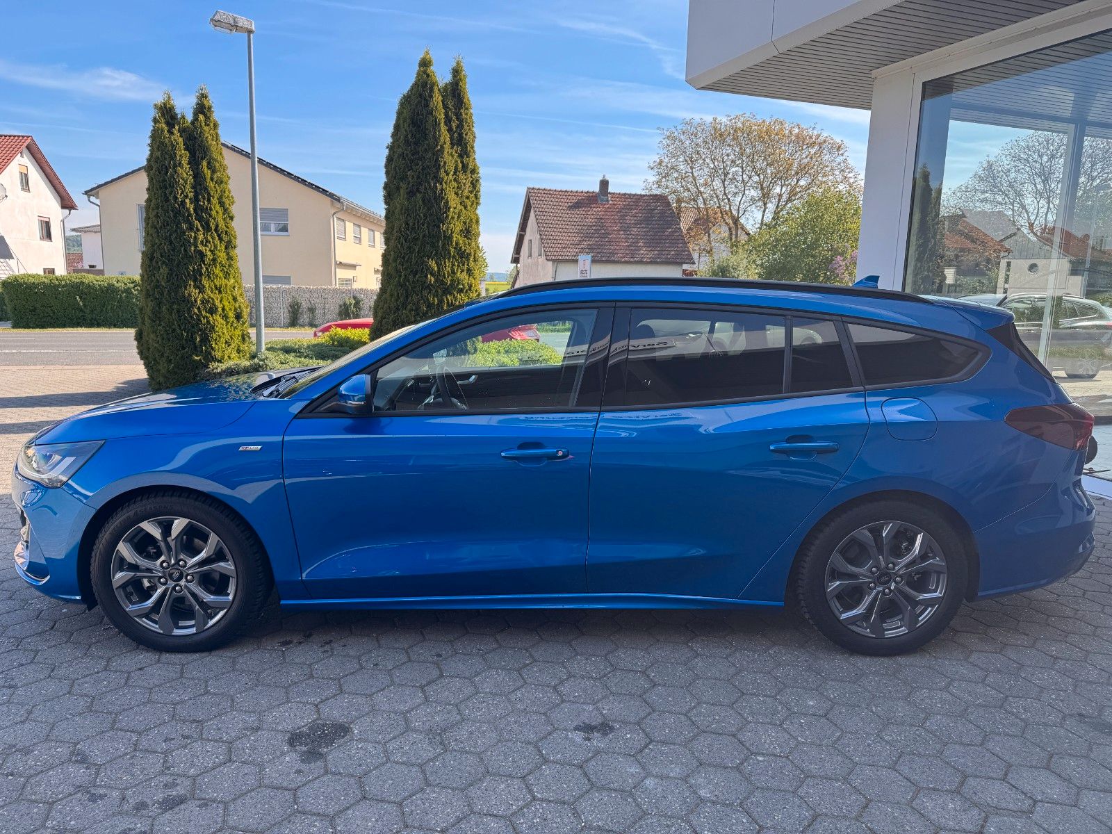 Ford Focus St-Line 1.5 Turnier ABSTEMP. KAMERA NAVI