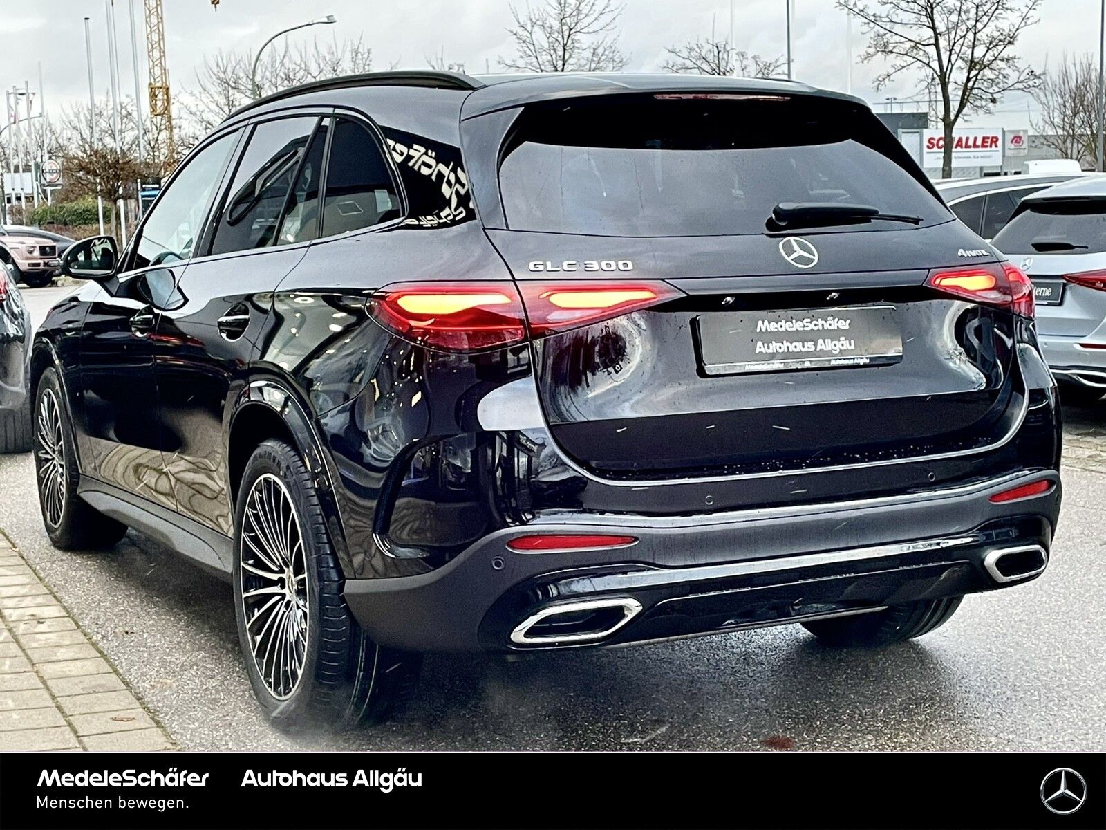 Mercedes-Benz GLC 300 4M AMG Night Distr AHK Burm3D DigLi Pano