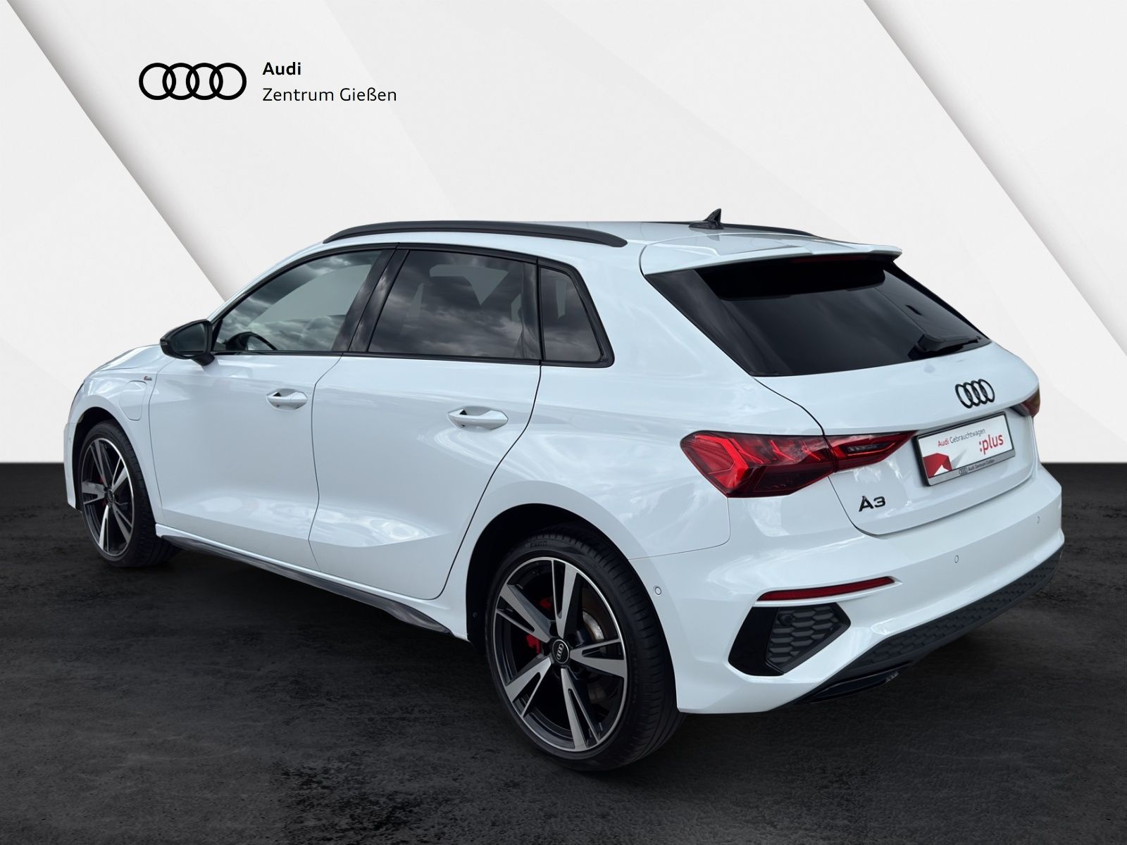 Audi A3 Sportback 45 TFSI e S line Black - Samsaru's Car Outlet