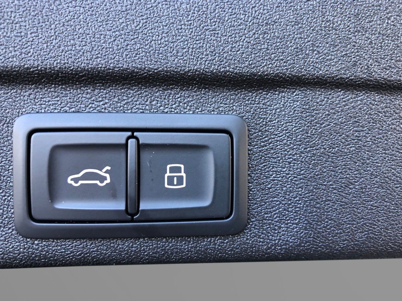 Audi A5 Avant TDI quattro S-LINE+B&O+MATRIX+SITZHZG.