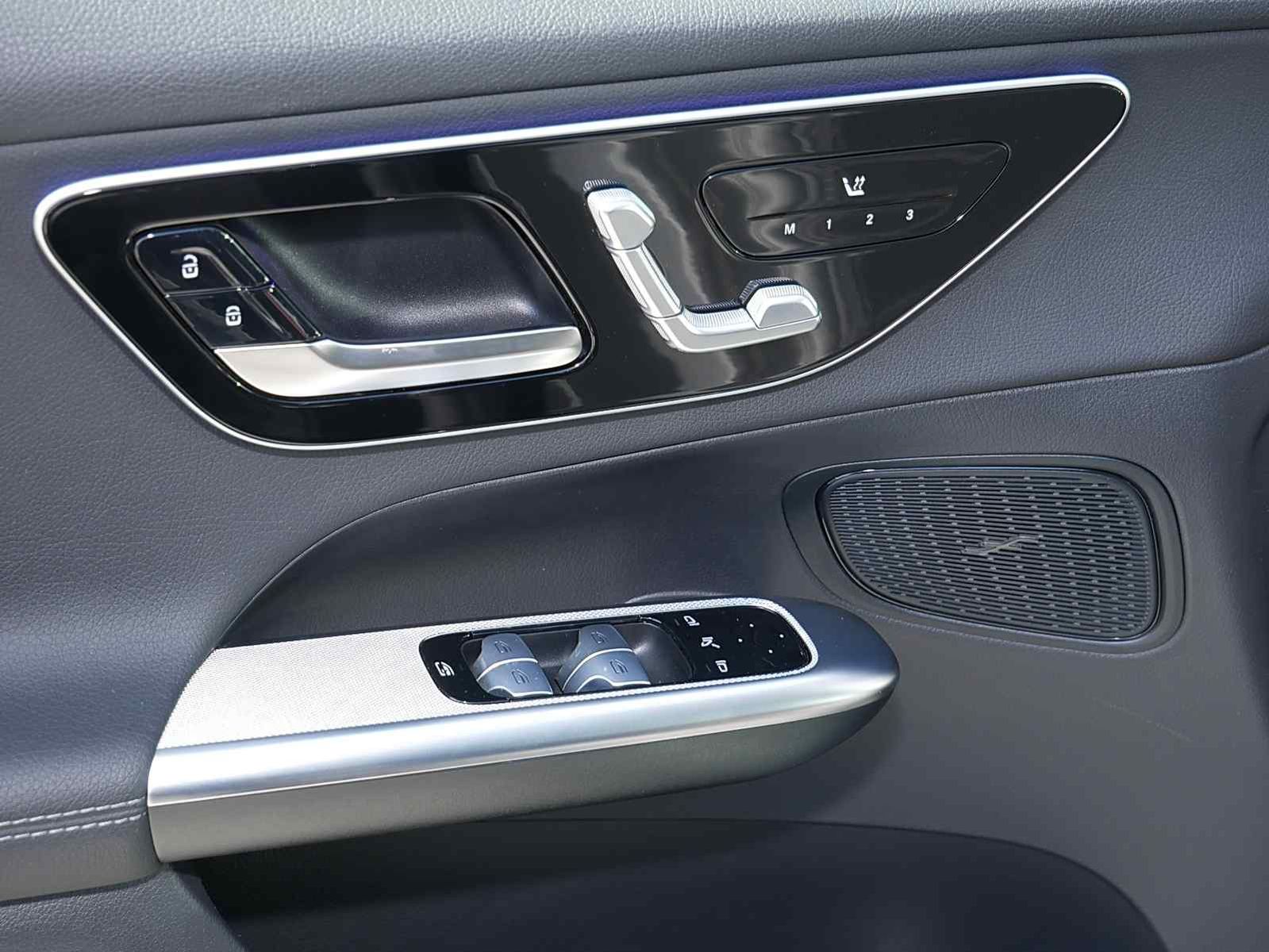 Mercedes-Benz GLC 300 de 4M AVANTGARDE - Samsaru's Car Outlet