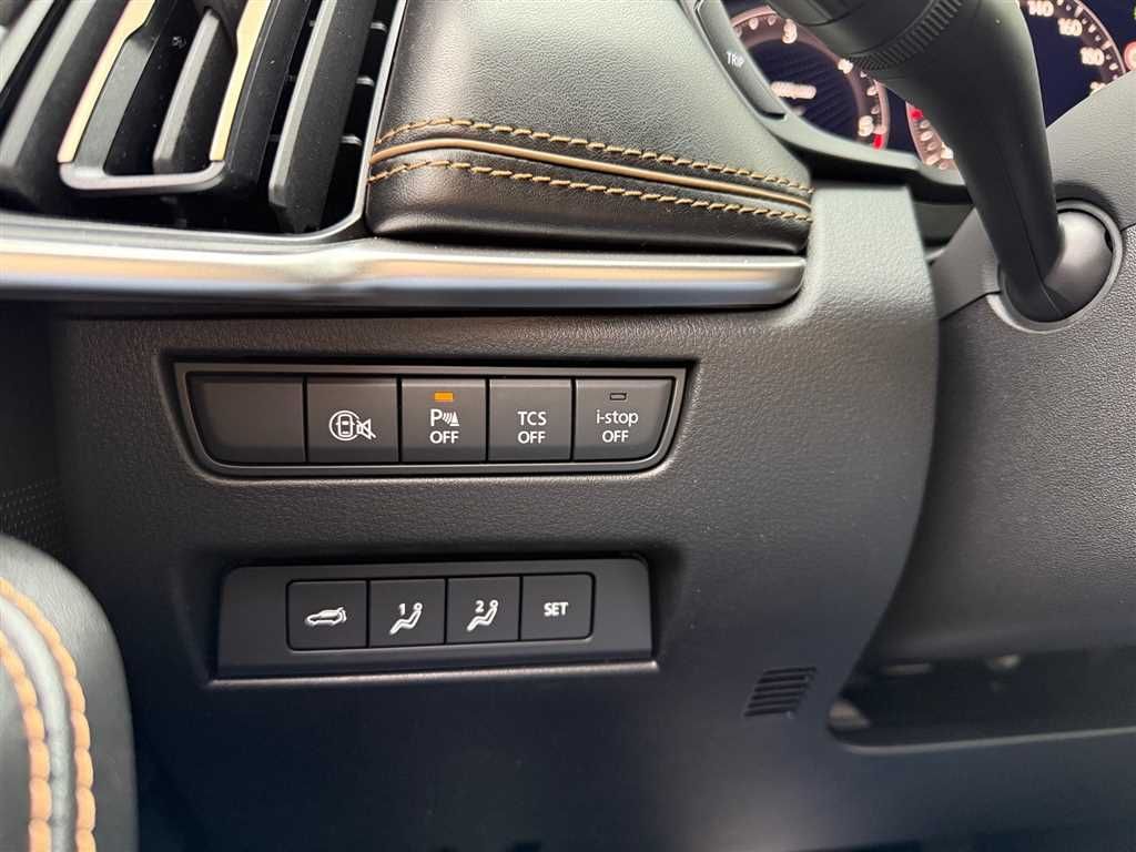 Mazda CX-80 Homura Plus 3.3L 7-Sitzer*Panorama*Navi*