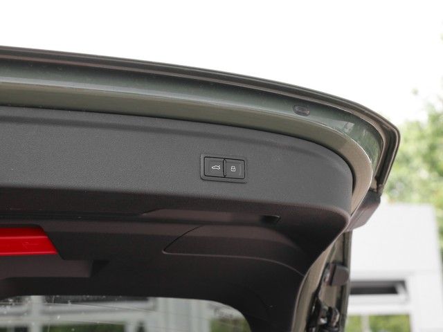 Audi A3 Sportback 45 TFSI e S line LM18 AHK ACC Matri