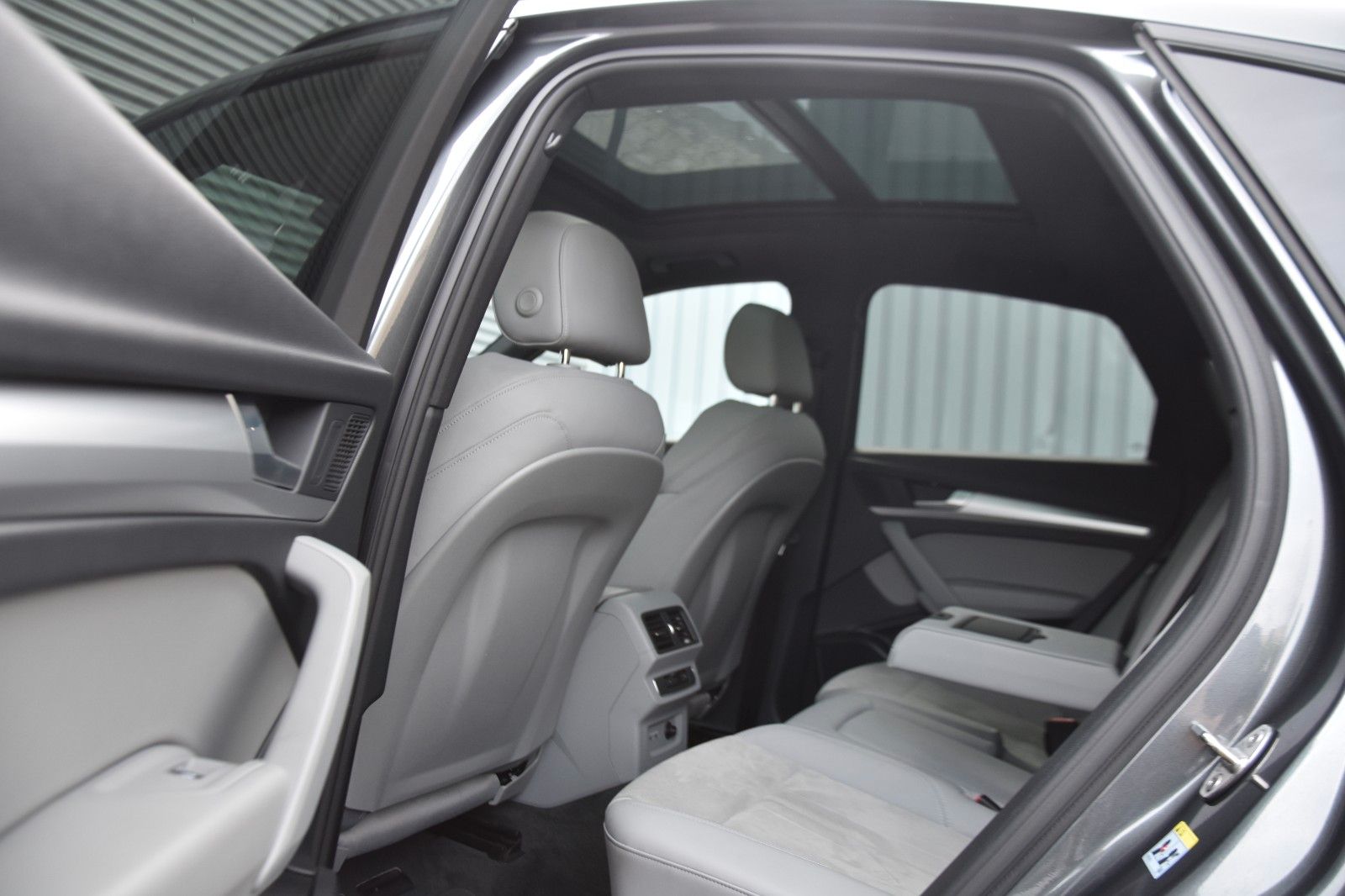 Audi Q5 Sportback 50TFSIe quattro S line PANO B&O KAM