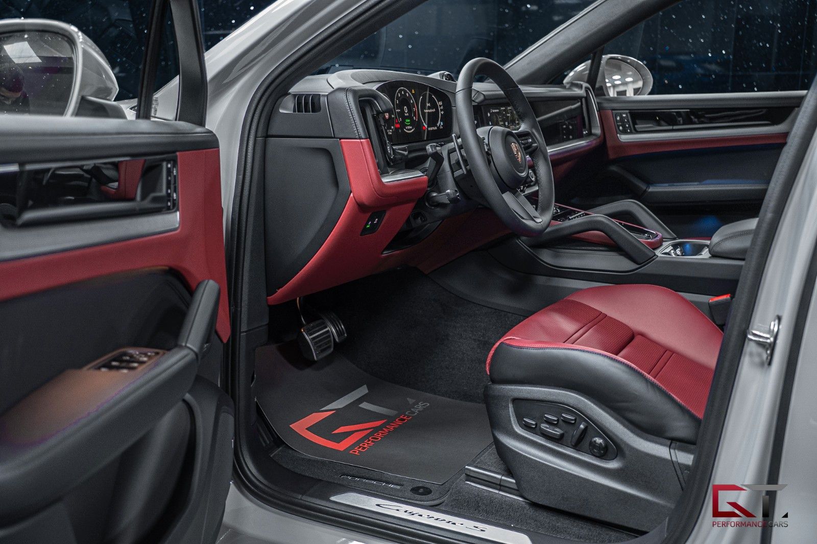 Porsche Cayenne S E-Hyb Coupé 2025 Sp-Design Pano 18-way
