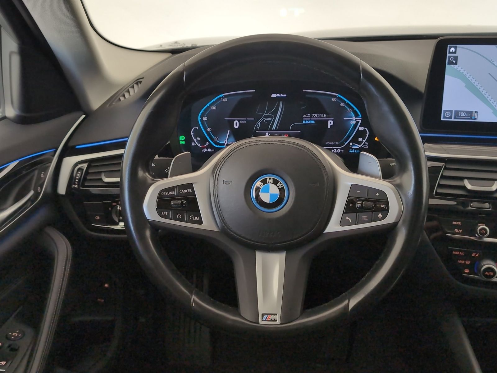 BMW 530e xDrive Lim Navi/Laser/HuD/KomfZg/PA/WLAN La