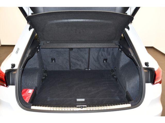 Audi Q3 45 2.0 TFSI quattro S-tronic - Samsaru's Car Outlet