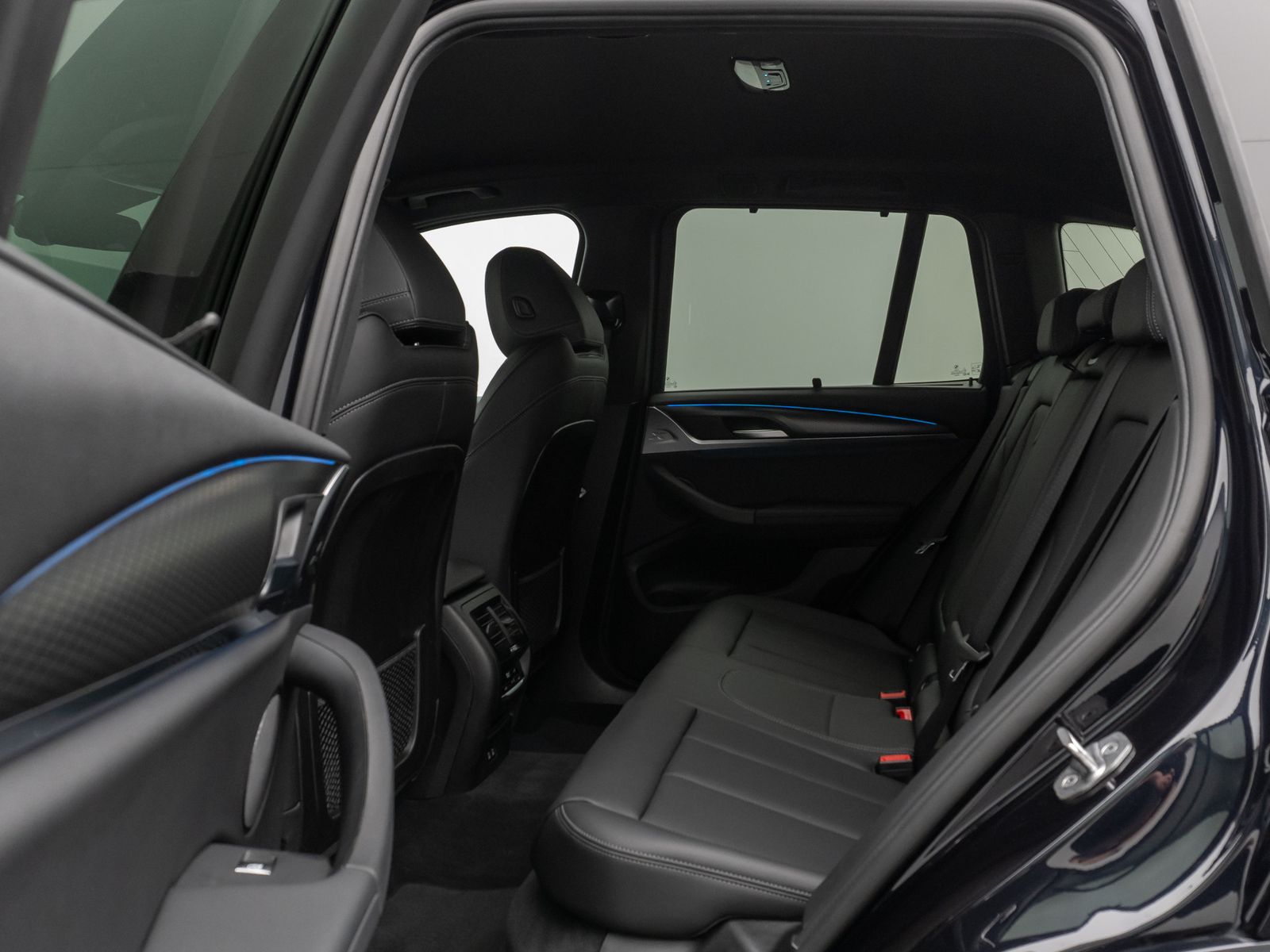 BMW X3 xD30e M Sport - Samsaru's Car Outlet