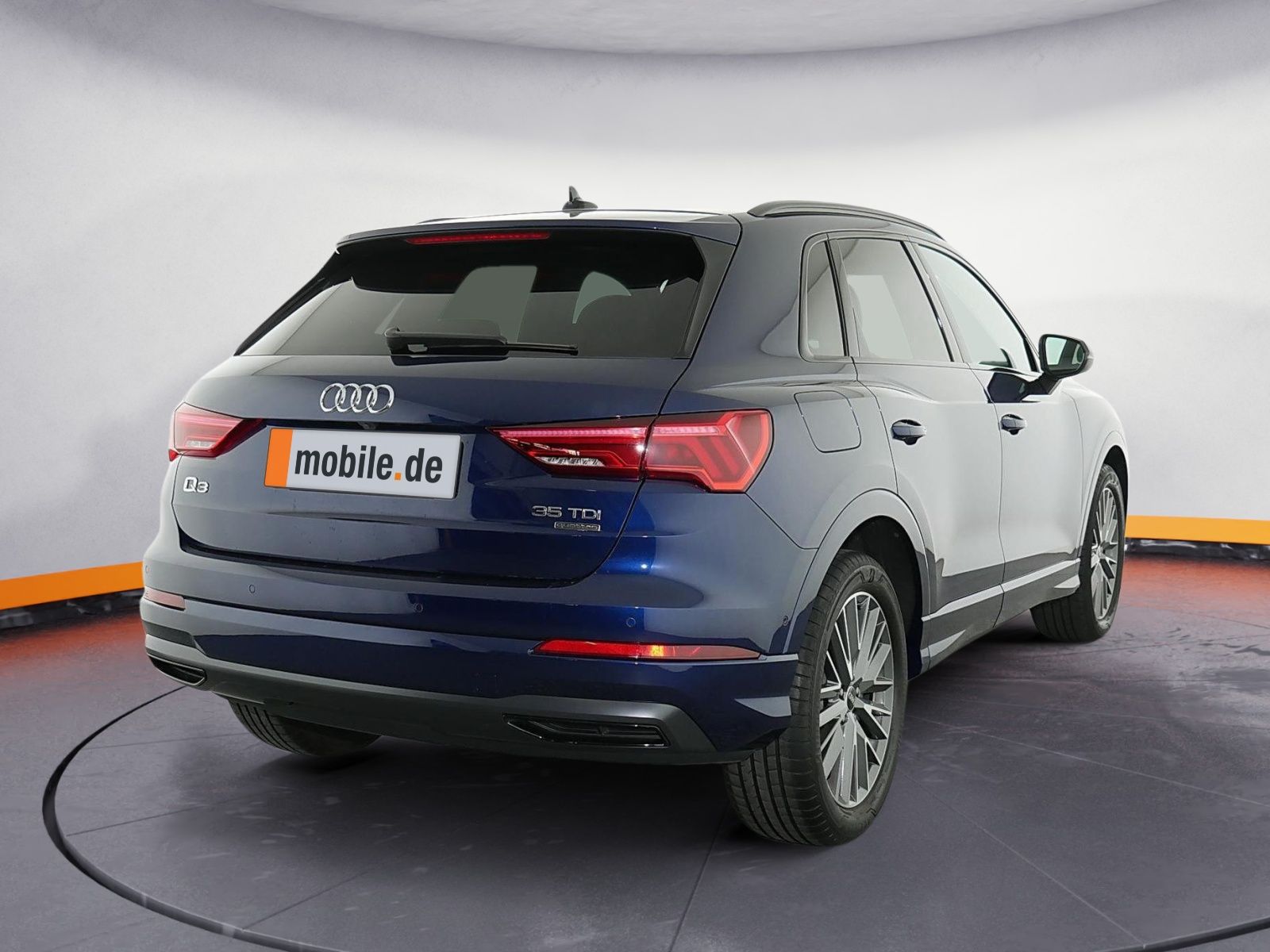 Audi Q3 35 TDI qu S tronic S Line - Samsaru's Car Outlet