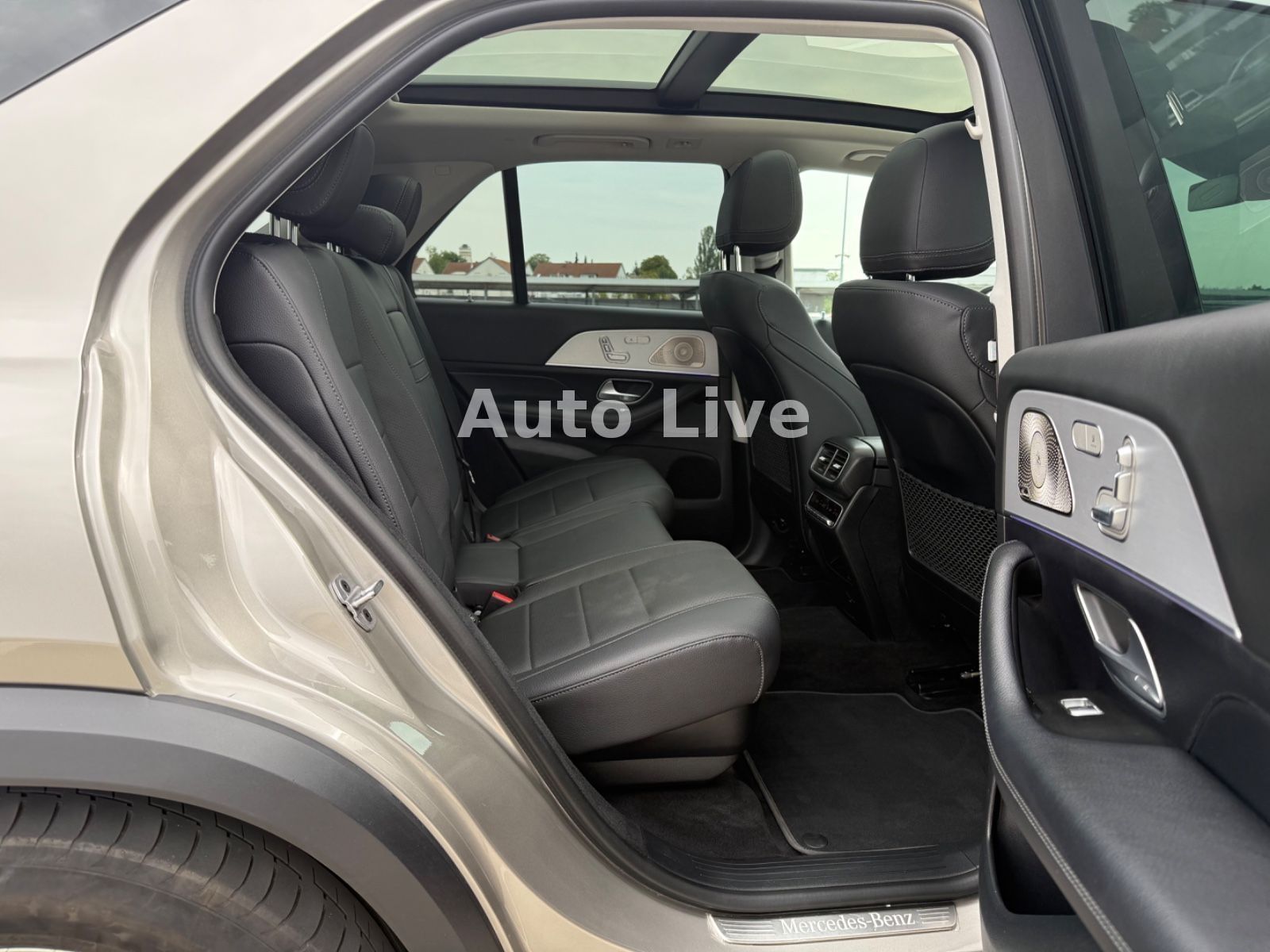 Mercedes-Benz GLE 350 de *4M*PANO*WIDESCREEN*BURMESTER*AHK*360