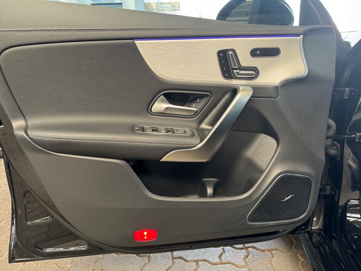 Mercedes-Benz CLA 45 4M+ Shooting Brake AMG - Samsaru's Car Outlet