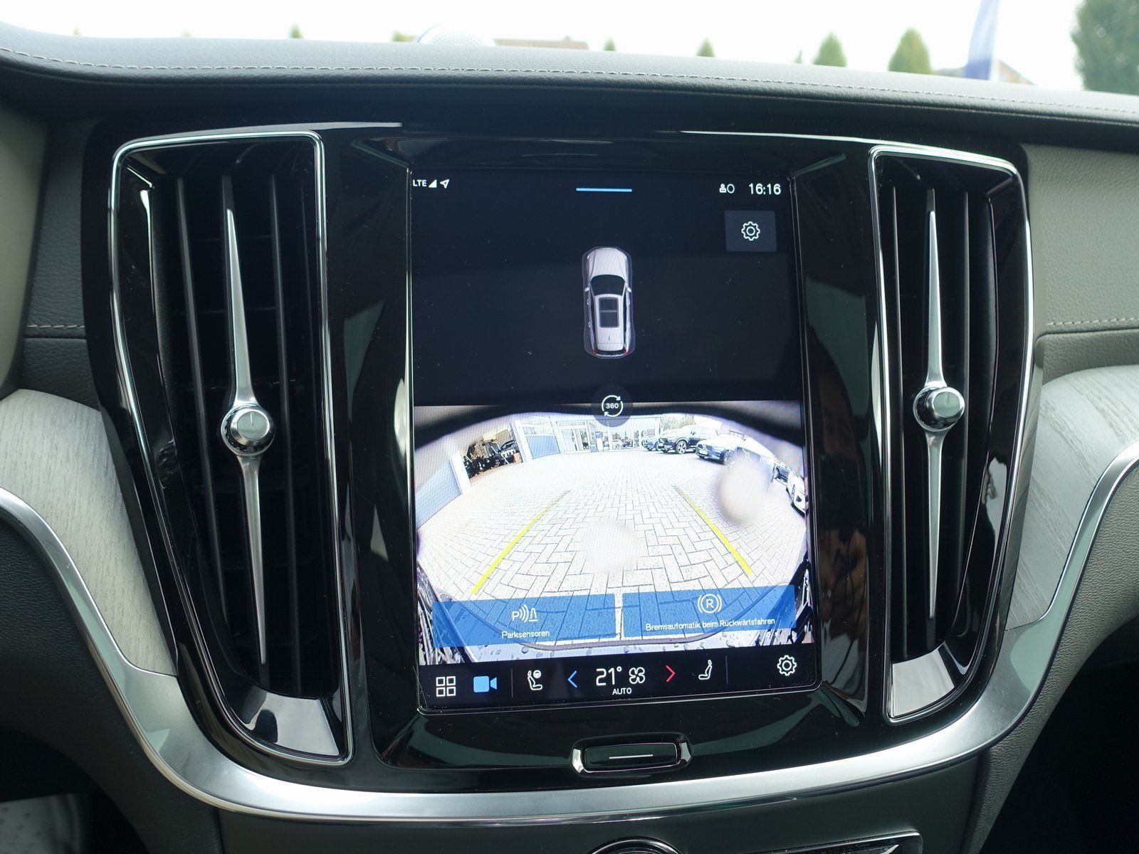 Volvo V60 Ultra T6 AWD Plug-in Hybrid/AHK/B&W/360°Cam