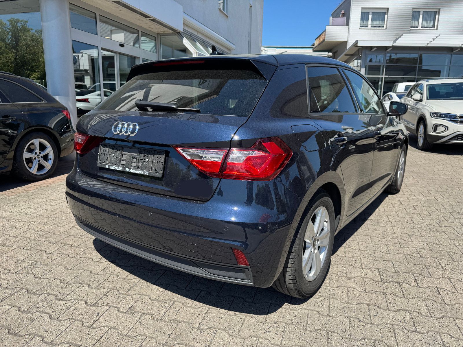 Audi A1 Sportback 25 TFSI S line - Samsaru's Car Outlet