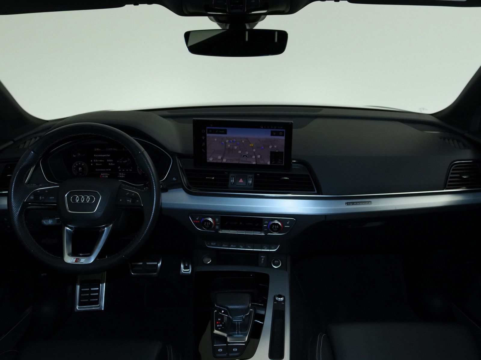 Audi Q5 40 TFSI quattro S line AHK MATRIX-LED PANO