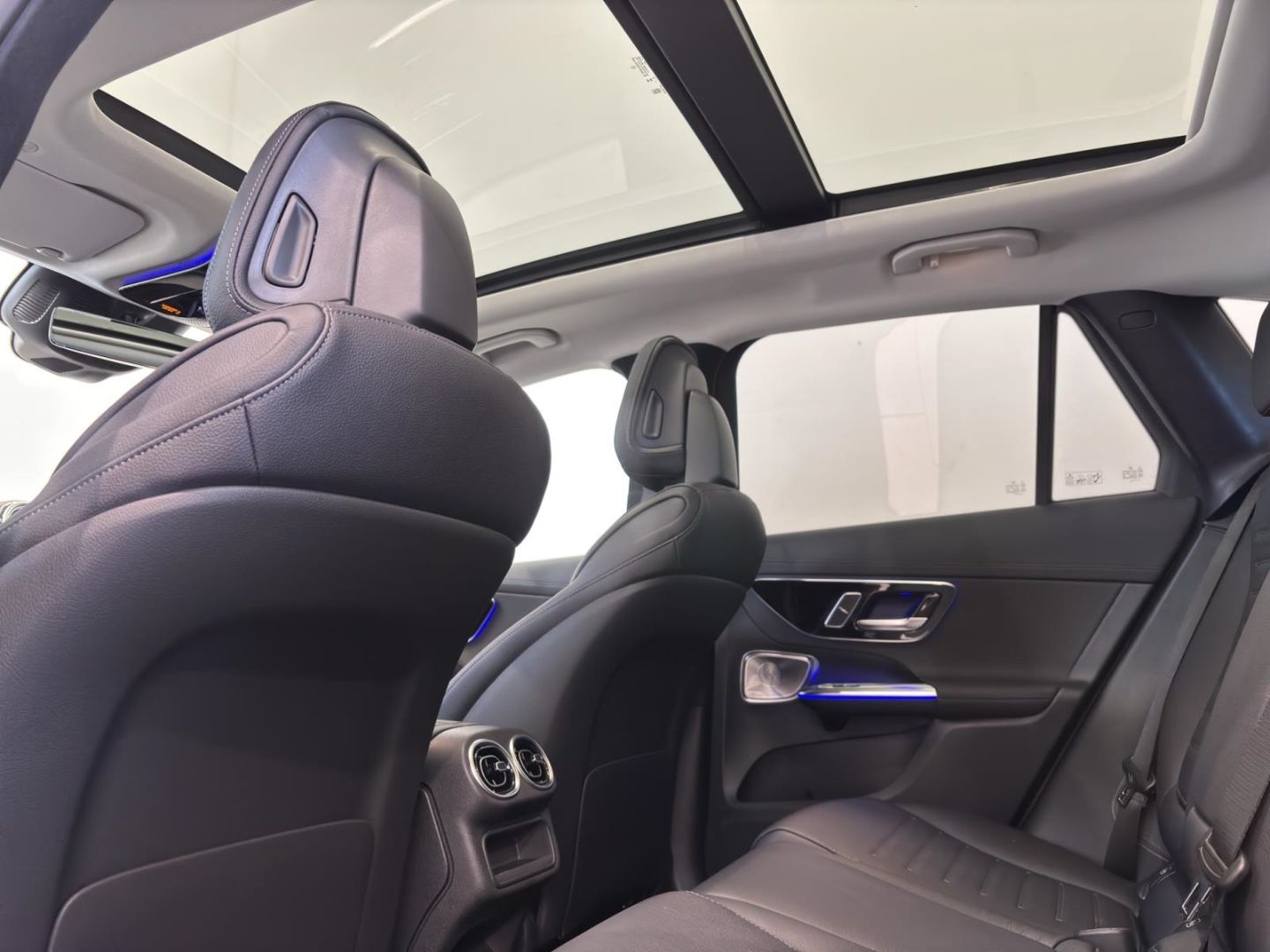 Mercedes-Benz GLC 300 d 4M EDITION AMG LINE NIGHT+AHK+PANO+360