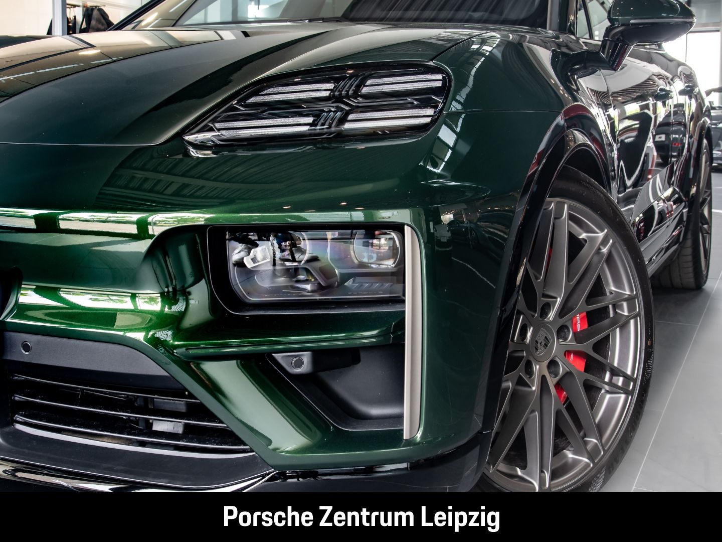 Porsche Macan Turbo Burmester InnoDrive AR-HeadUp