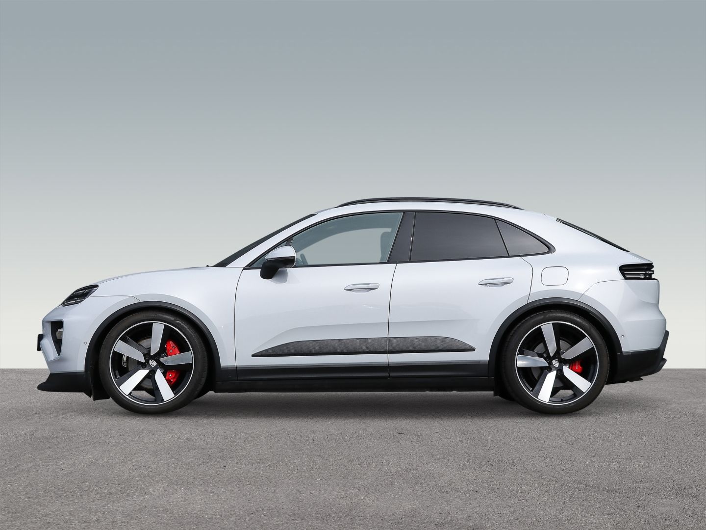 Porsche Macan 4S Burmester HA-Lenkung InnoDrive 22-Zoll