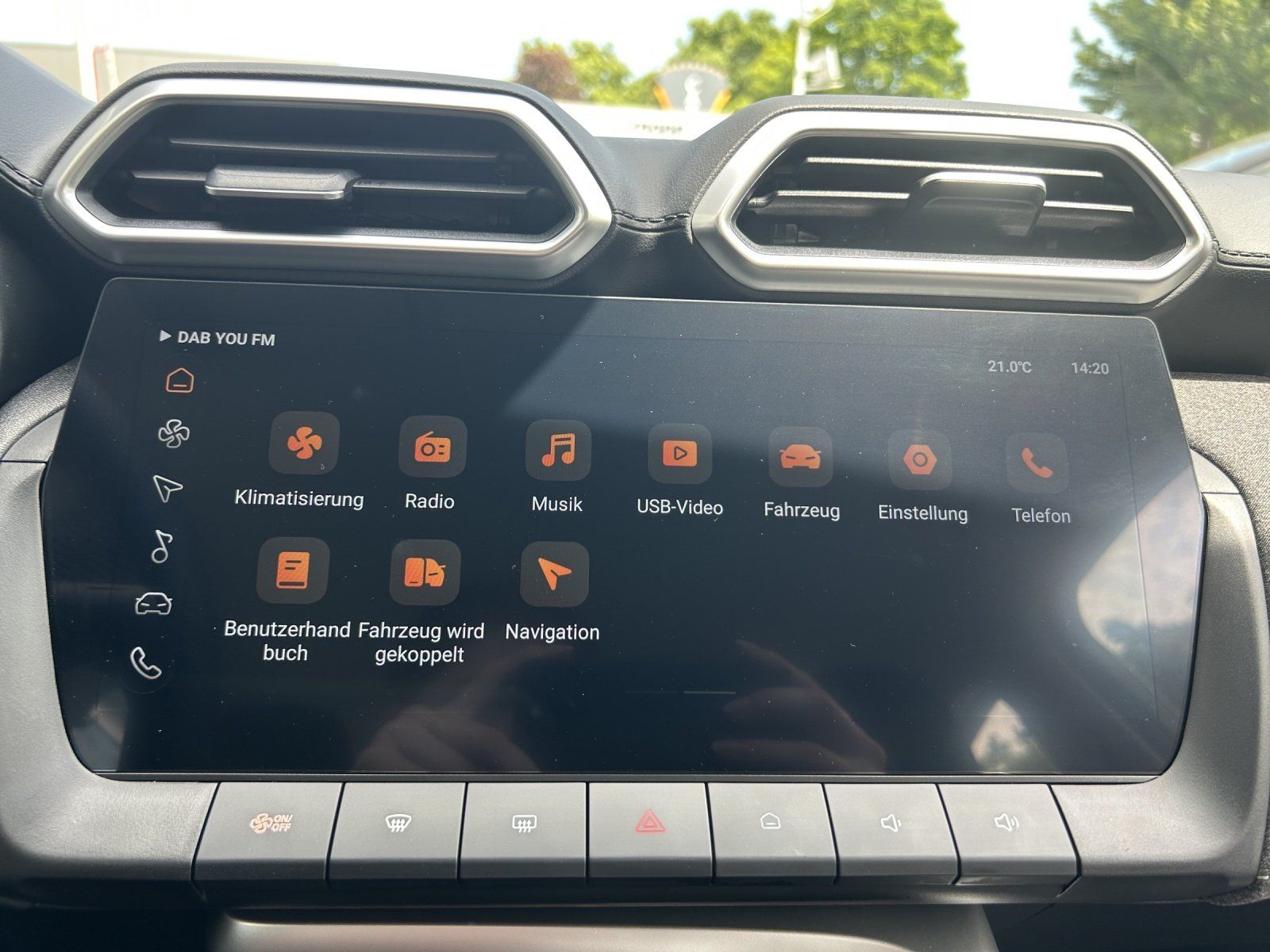 MG ZS Comfort HEV