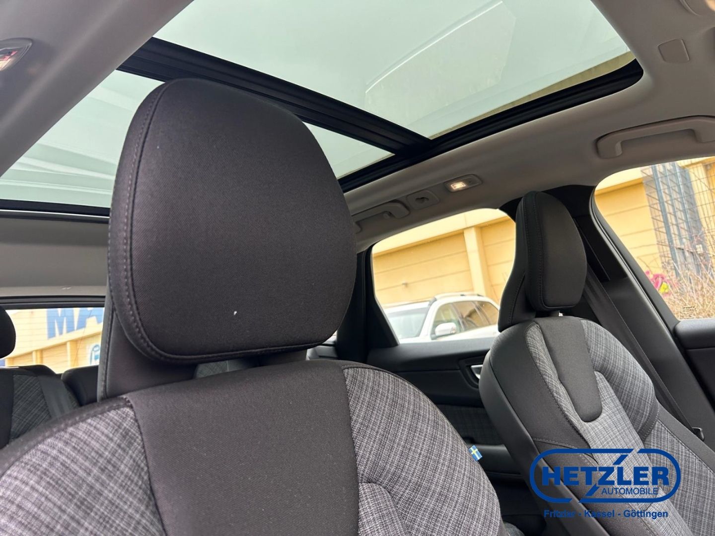 Volvo XC60 Core Recharge Plug-In Hybrid AWD T6 Twin En