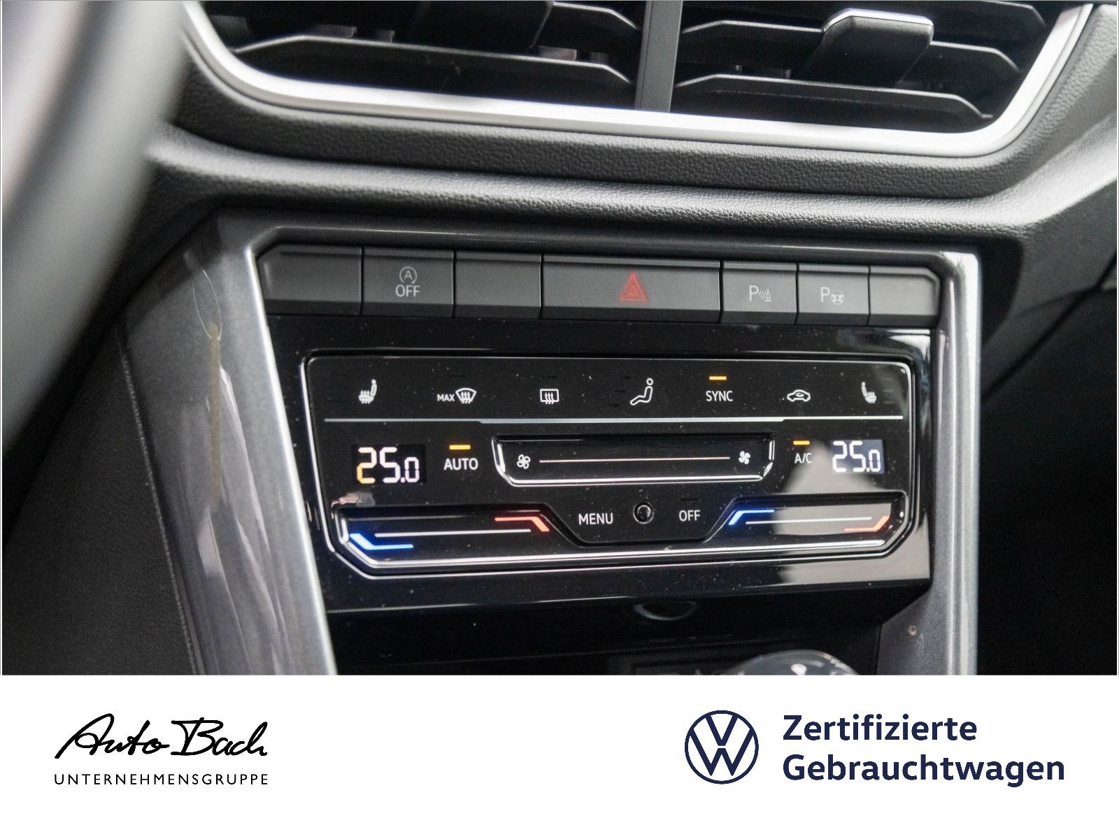 Volkswagen T-Roc 1.5 TSI Style DSG - Samsaru's Car Outlet