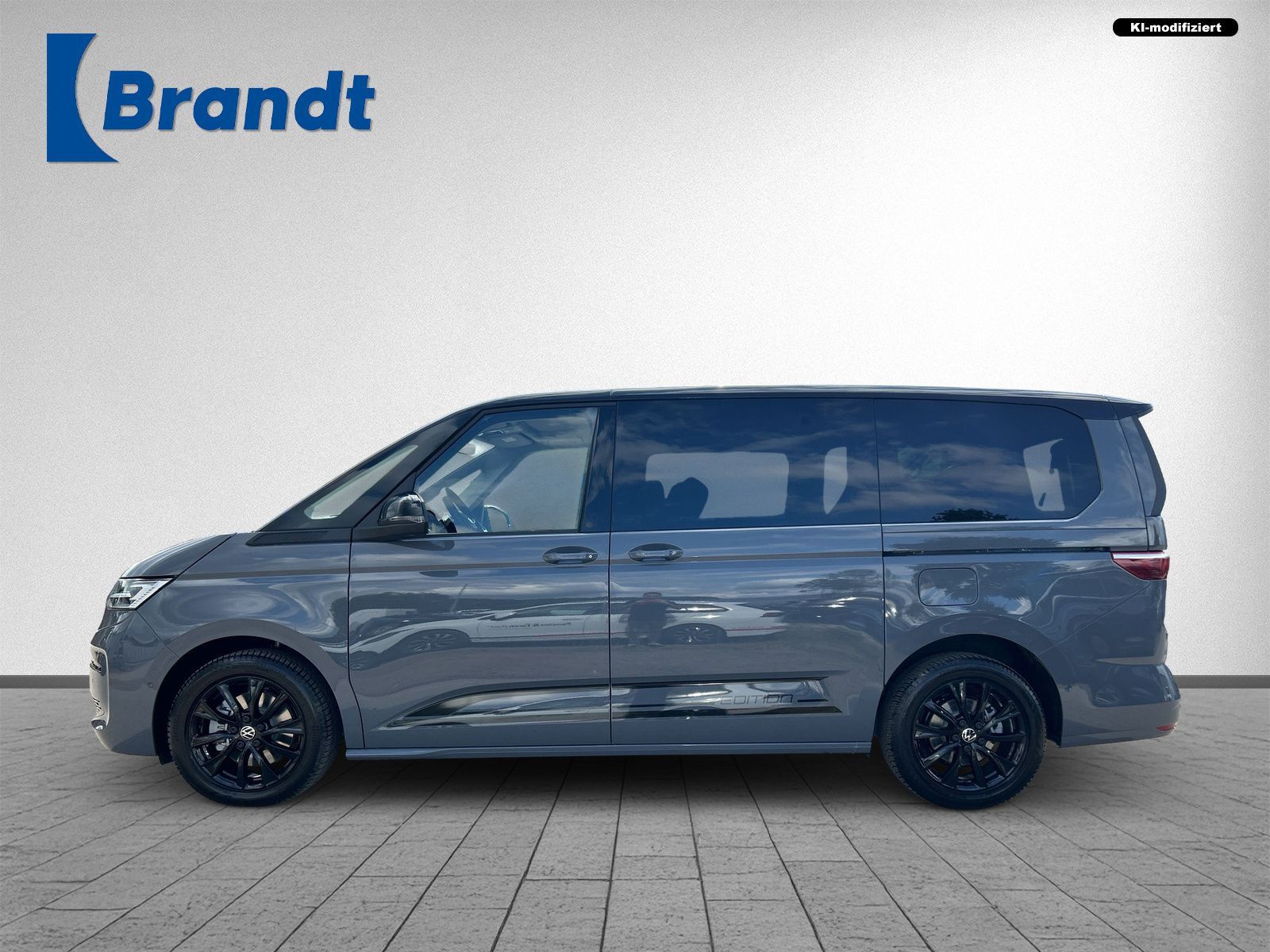 Volkswagen T7 Multivan lang 1.5 eHybrid Edition 4M+MATRIX