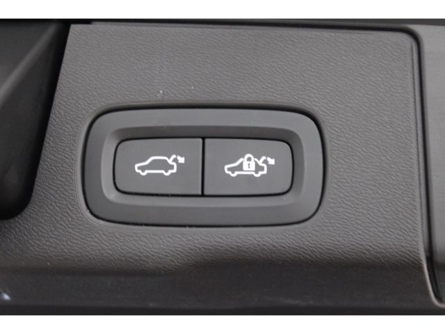 Volvo XC60 T8 Recharge Inscription AWD AHK Standheizun