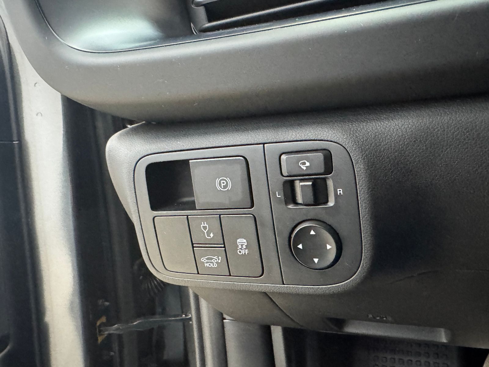 Hyundai IONIQ 6 77,4kWh 325ps 4WD Uniq 360°K/BOSE/DIGI