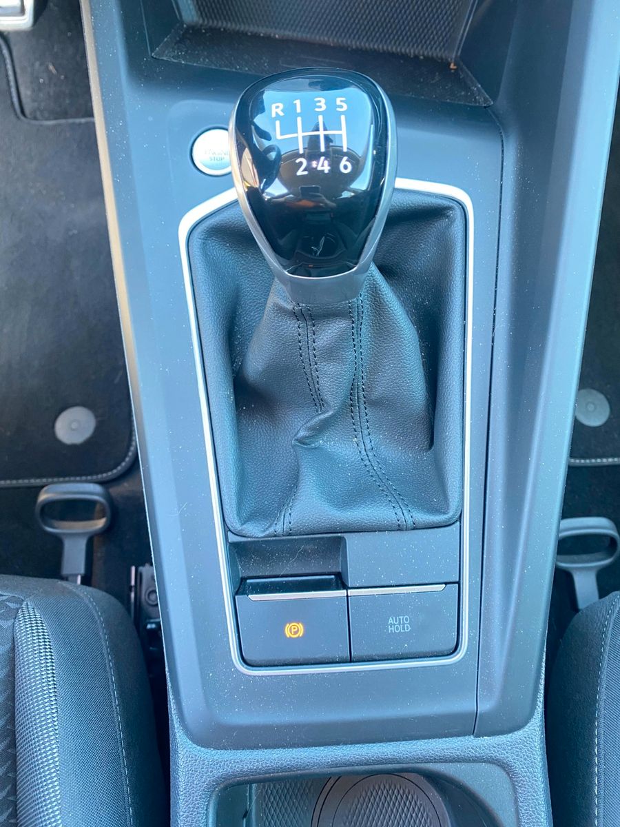 Volkswagen Golf VIII Lim. Active - Samsaru's Car Outlet