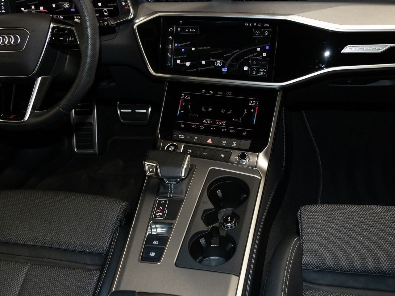 Audi A6 Avant 40 TDI quattro S line AHK Keyless 360