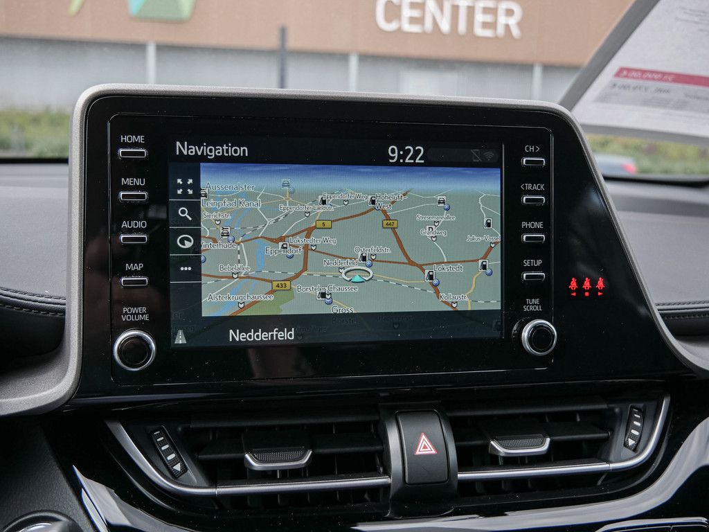 Toyota C-HR HYBRID Flow - Samsaru's Car Outlet