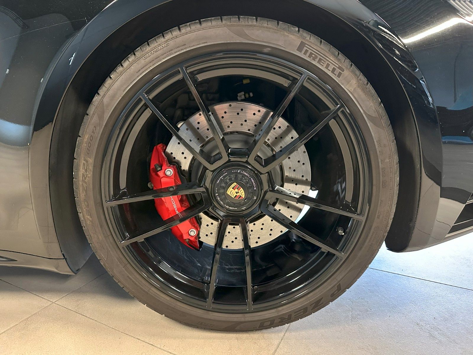 Porsche 992 Carrera 4 GTS Coupe - Samsaru's Car Outlet
