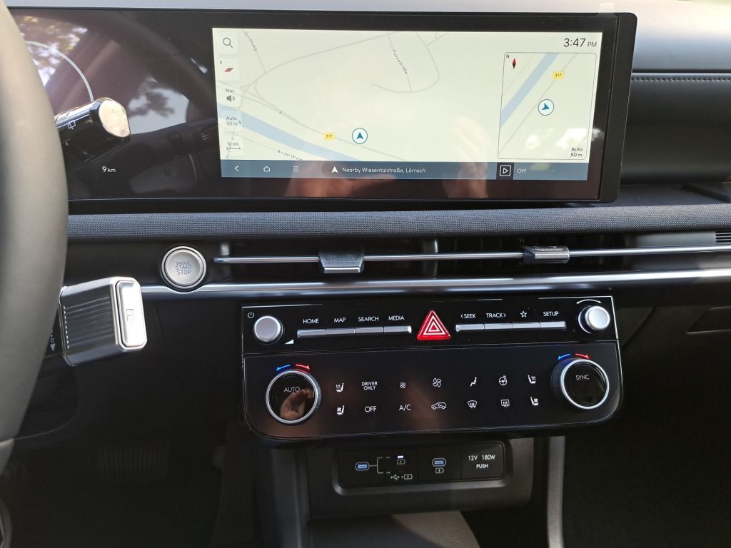 Hyundai TUCSON 1.6 T-GDi Plug-in-Hybrid 4WD Prime - Samsaru's Car Outlet