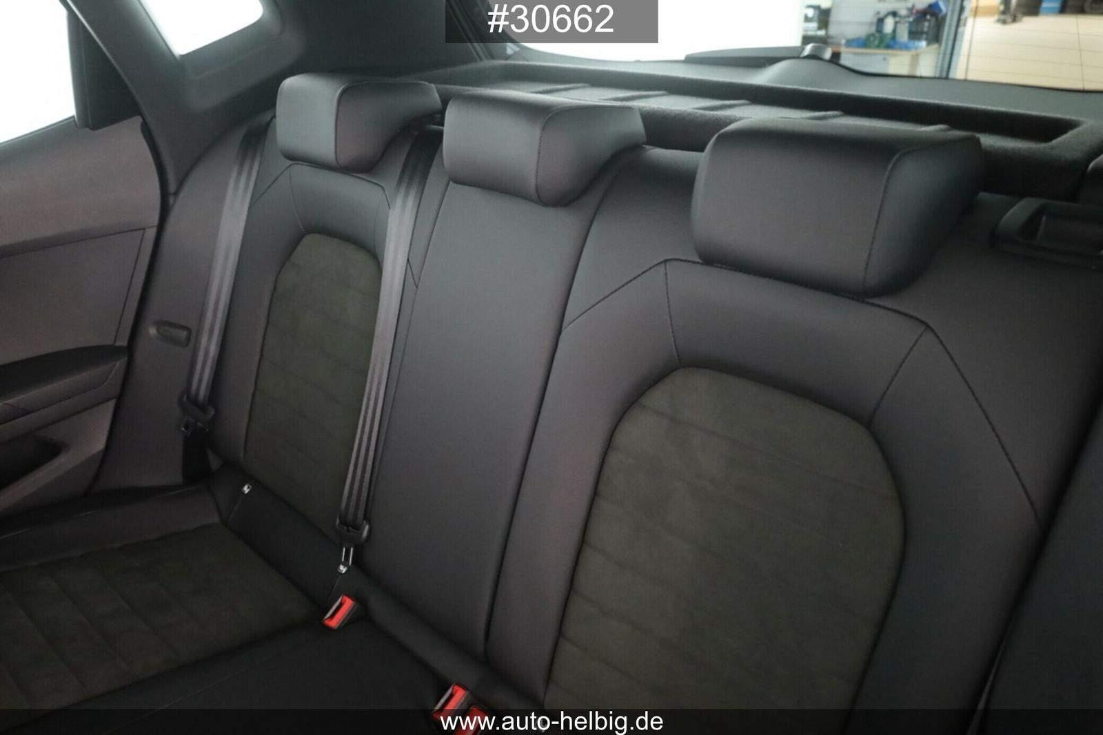 Seat Arona 1.5 TSI FR #AHK#LED#ACC#DSG#Navi#Kessy#SHZ