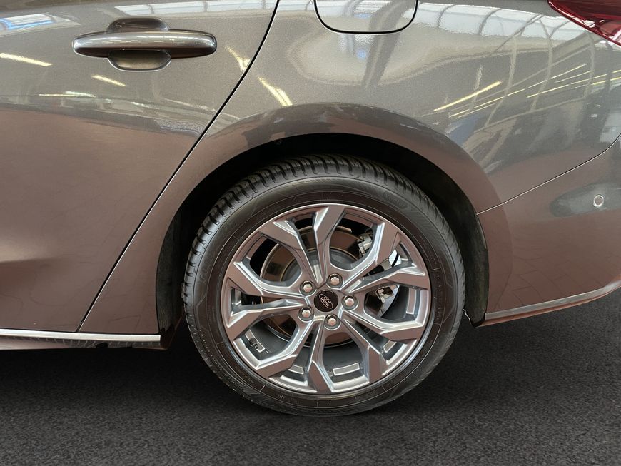 Ford Focus Turnier 1.0 EcoBoost Hybrid Aut. ST-LINE