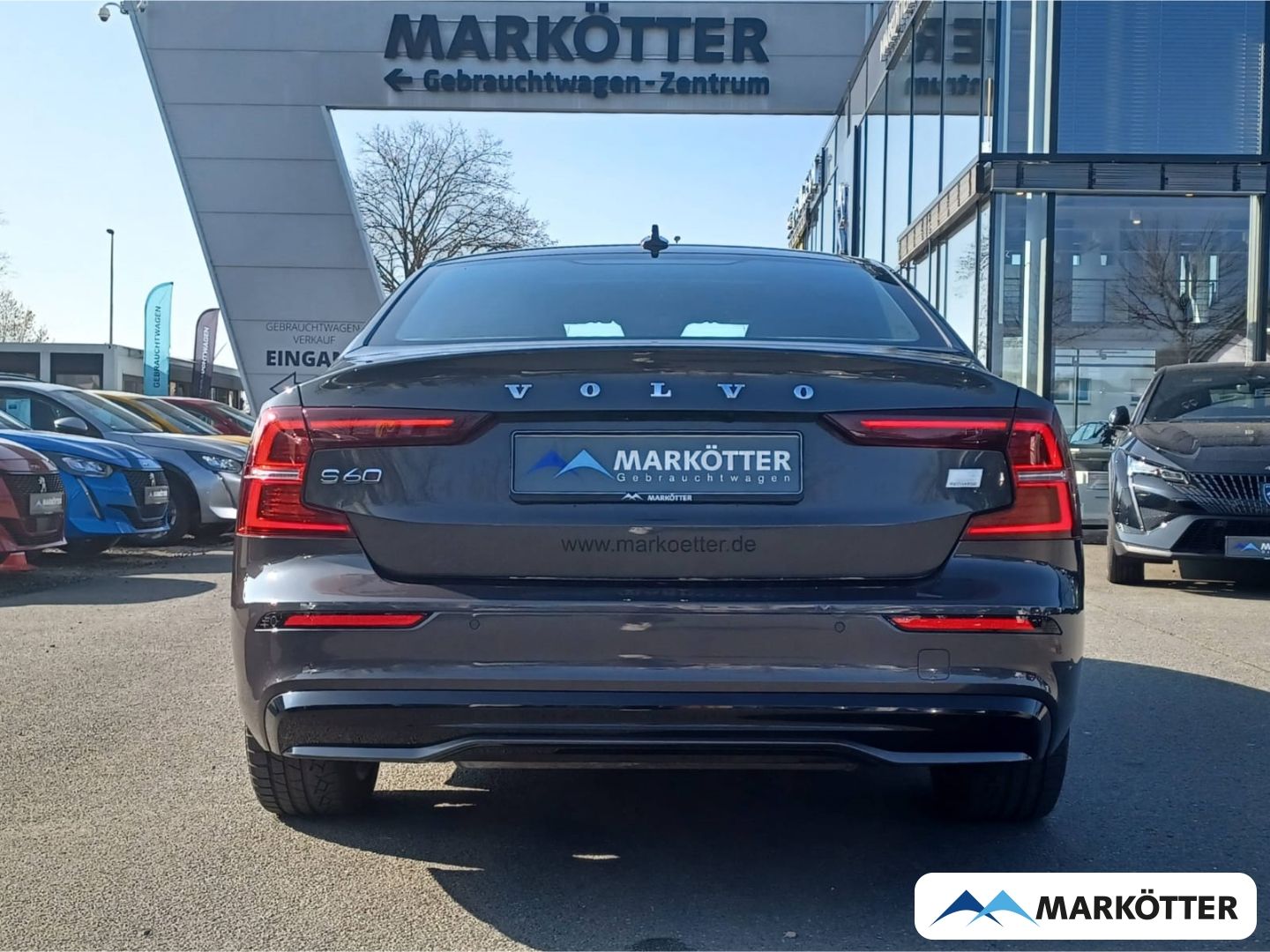 Volvo S60 T8 Ultimate Dark Plug-In Hybrid AHK/PANO/360