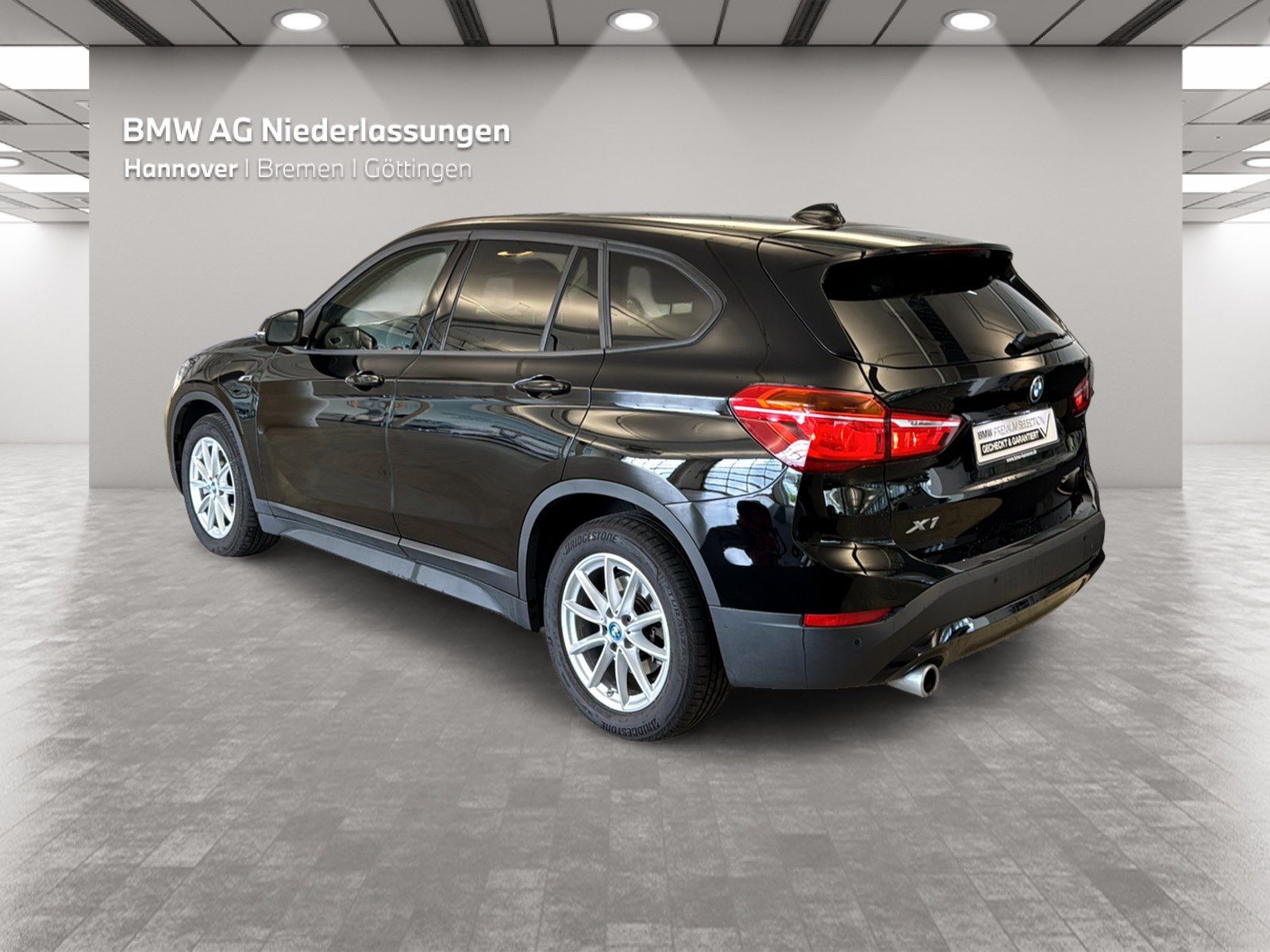 BMW X1 xDrive25e - Samsaru's Car Outlet