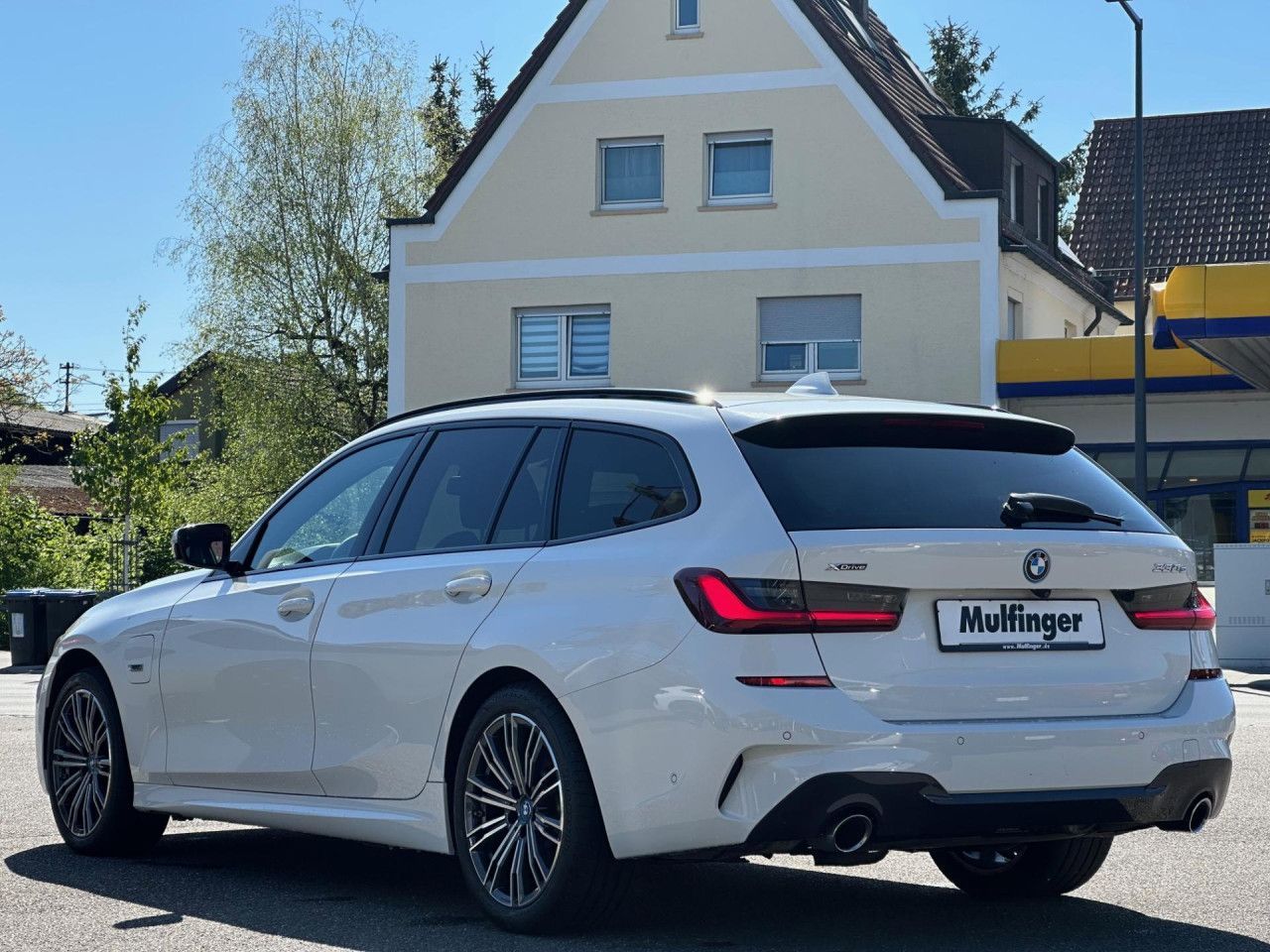 BMW 330e T.xDr.M Sport HUD ACC Laser SuView.HiFi AHK