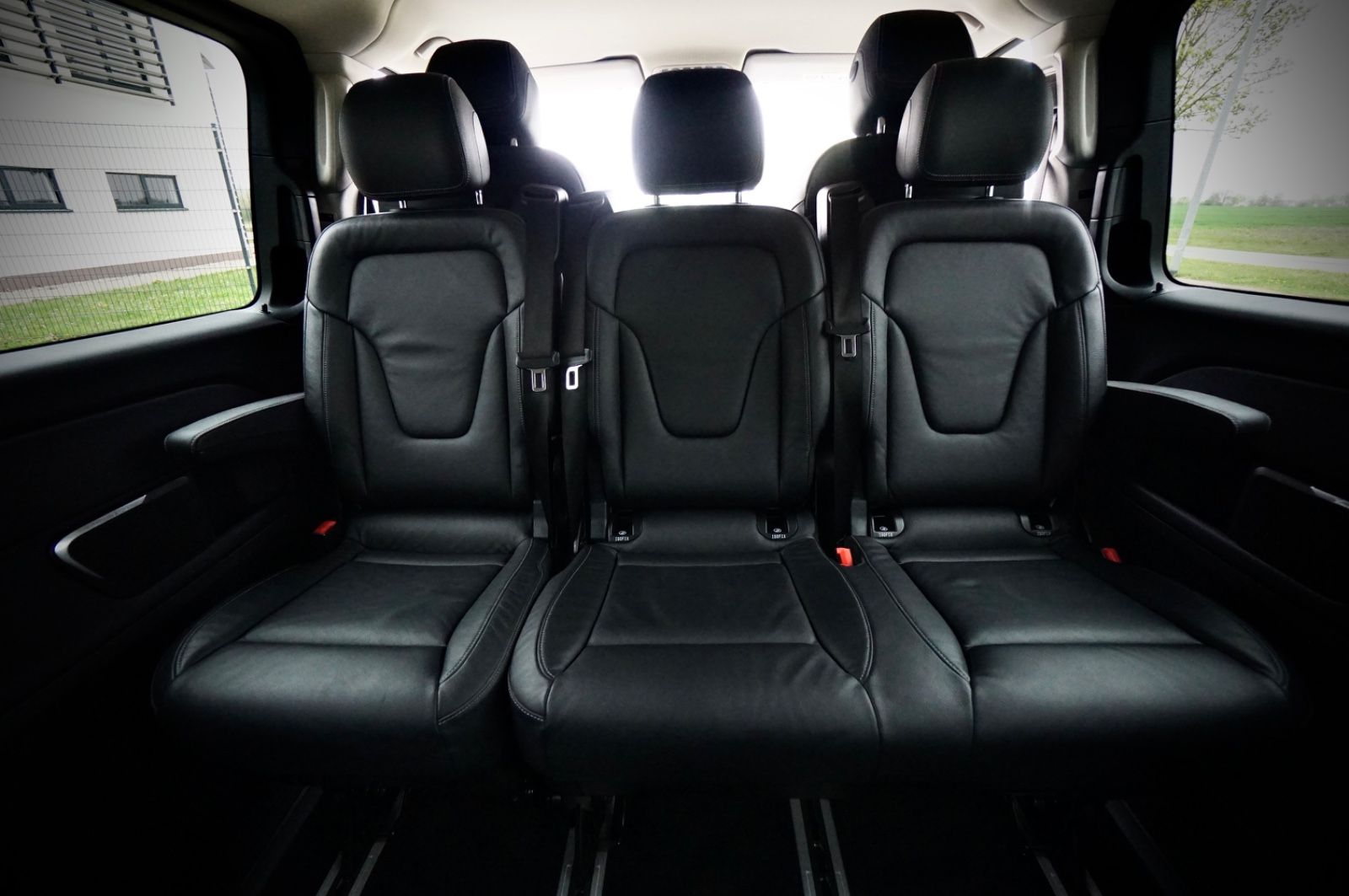 Mercedes-Benz V 300 EDITION SPORT - Samsaru's Car Outlet