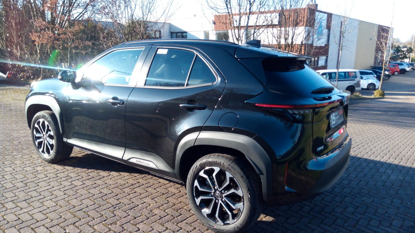 Toyota Yaris Cross 1,5-l-VVT-iE Teamplayer Safety P. V