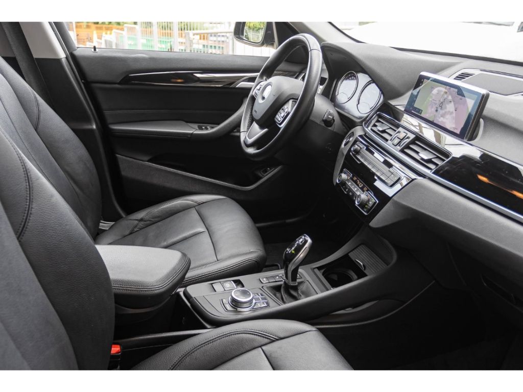 BMW X1 18d - Samsaru's Car Outlet