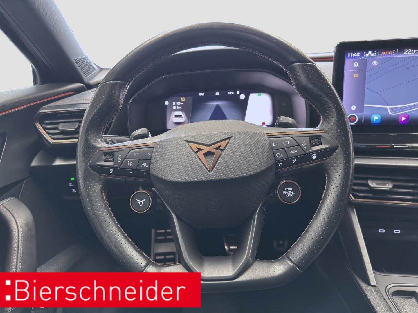 Cupra Formentor 1.4 TSI DSG e-Hybrid VZ AHK PANO REAR