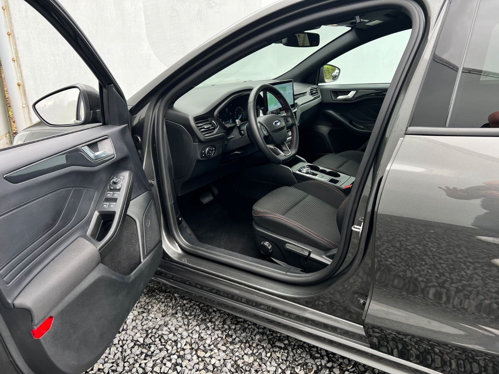 Ford Focus Turnier ST-Line 1.5TDCI Automatik Kamera