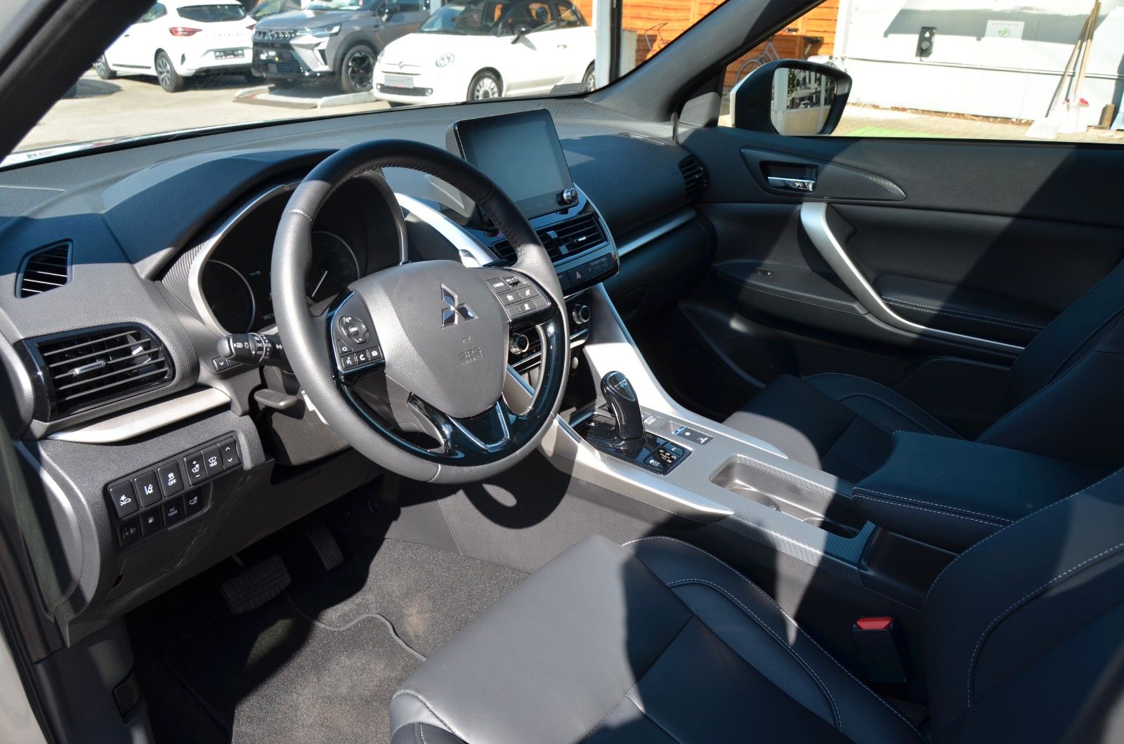 Mitsubishi Eclipse Cross 2.4 PHEV TOP 4WD LEDER ACC