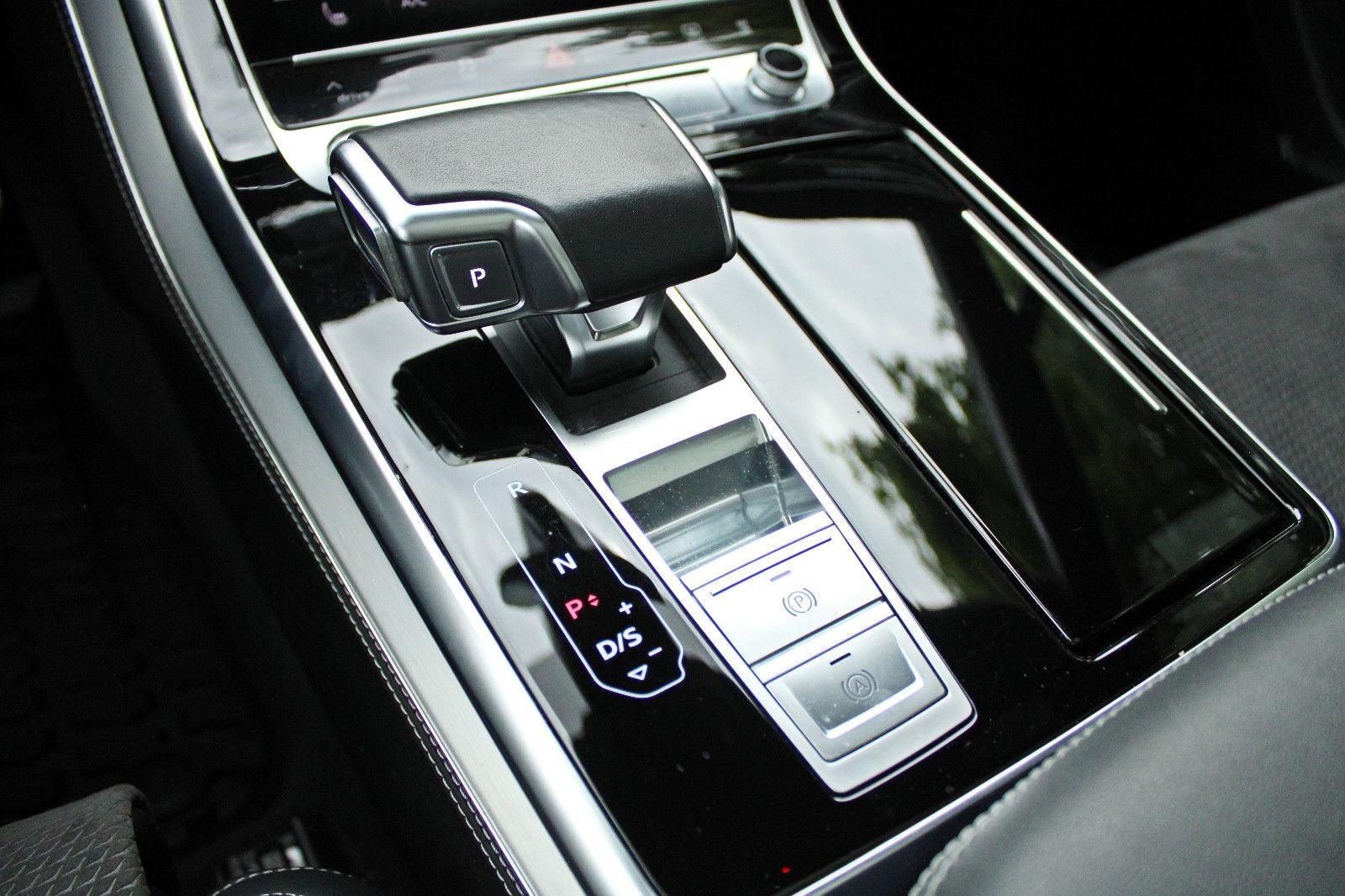 Audi Q7 50TDI qu S LINE PANO AHK STANDHZ 7-SITZER HuD