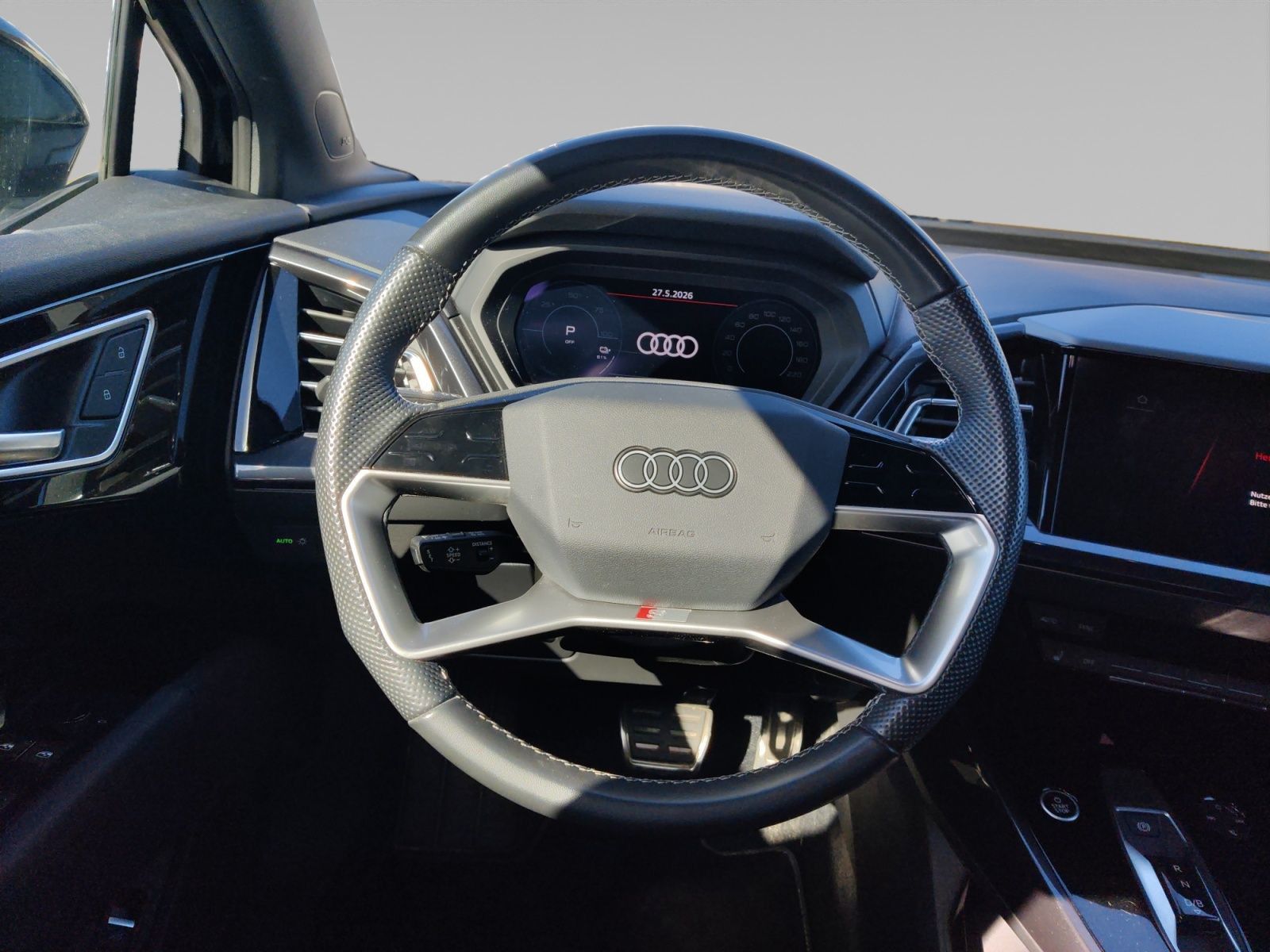 Audi Q4 45 e-tron quattro S line 77 kWh Sonos