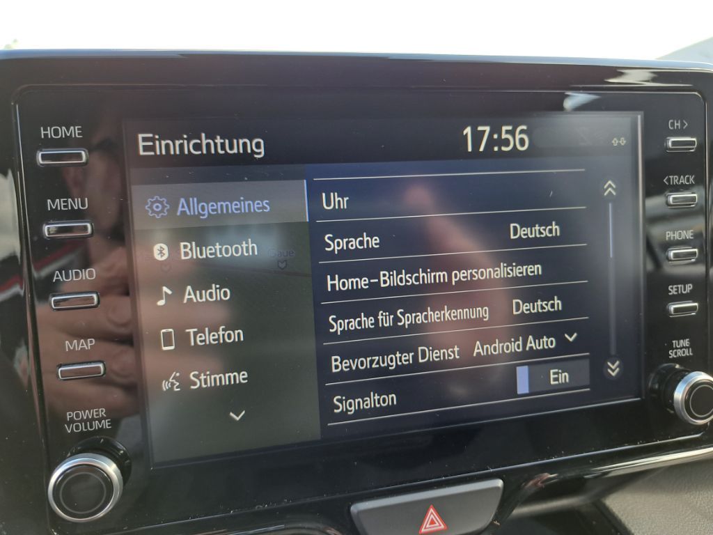 Toyota Yaris Cross Hybrid 1.5 VVT-i Elegant AHK, Teille