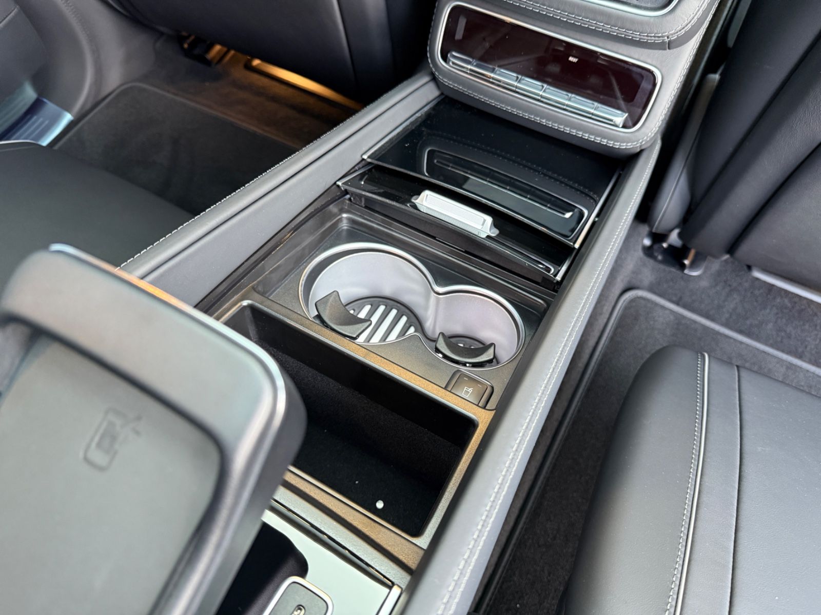 Mercedes-Benz GLS 600 Maybach 4Matic - Samsaru's Car Outlet
