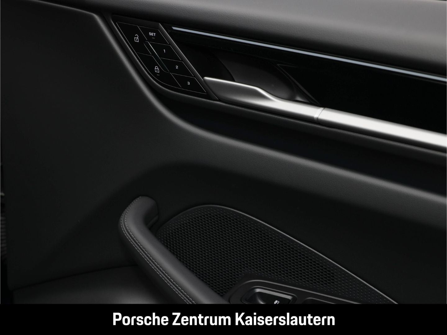 Porsche Macan 4 BOSE Surround-View Panorama LED-Matrix