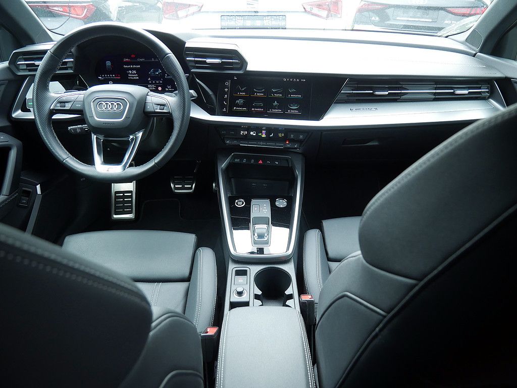Audi A3 Sportback 40 TFSI Qu. S-line STANDHZ+B&O+ACC+