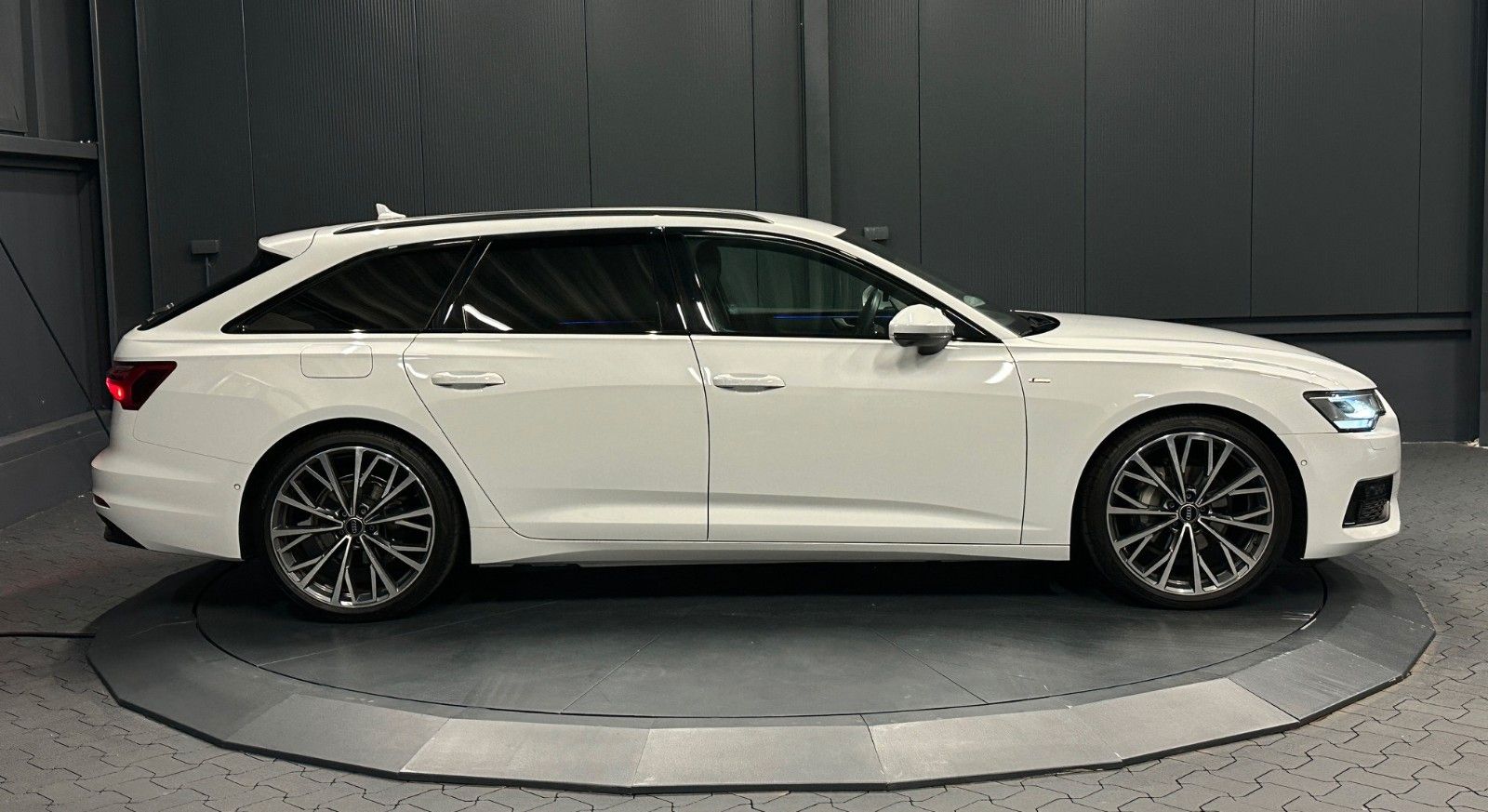 Audi A6 Avant 40 TDI quattro Sport/S-Line*21Zoll*